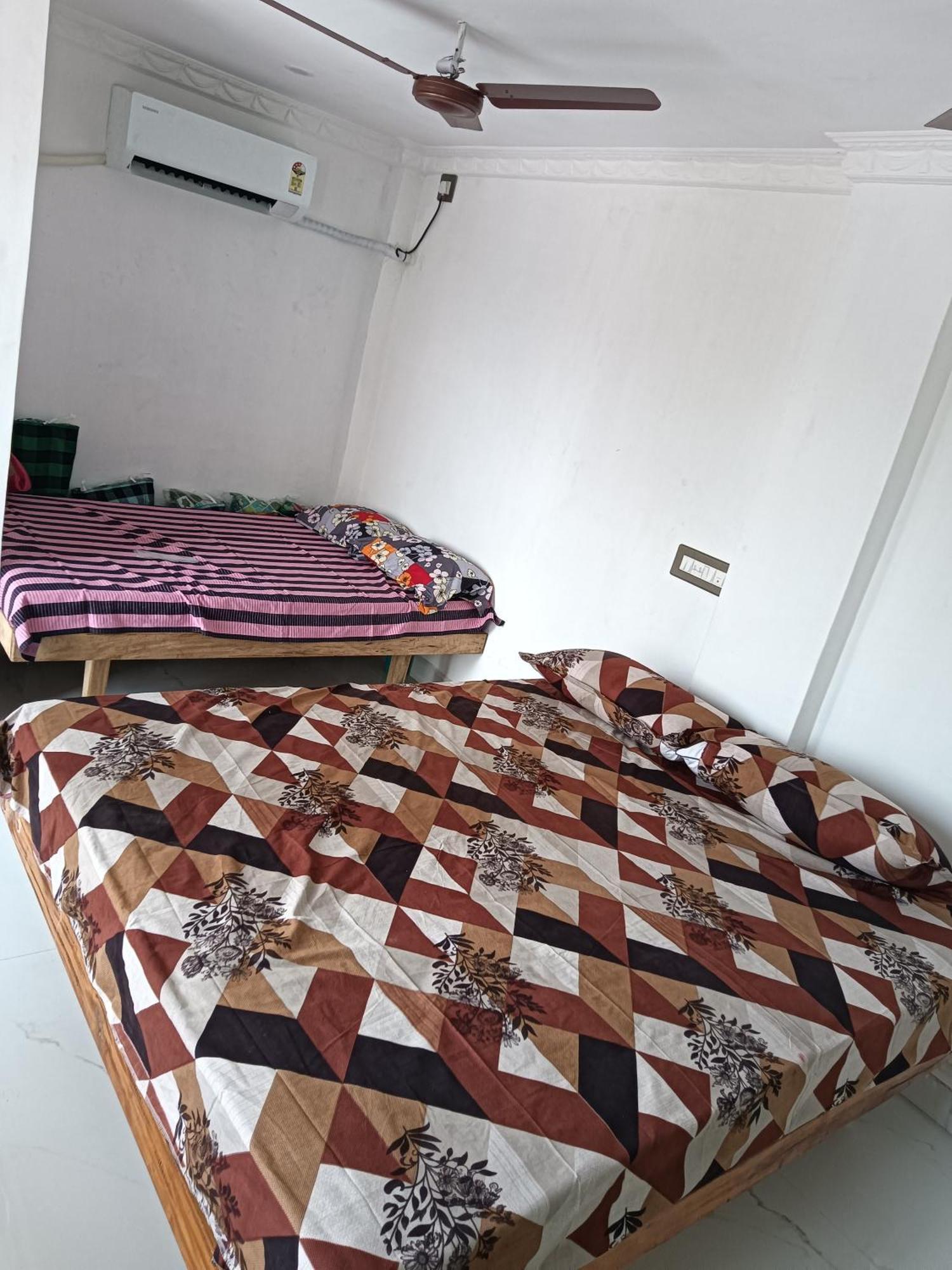Vmg Vinayaga Residency Hotell Tiruchchendūr Exteriör bild